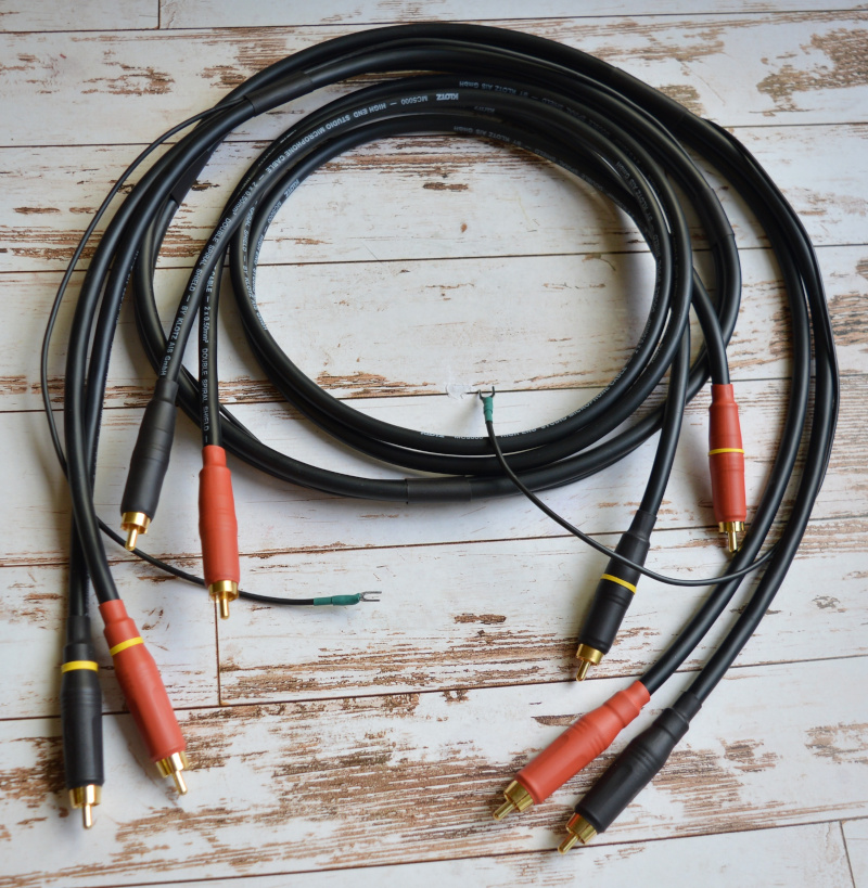 RCA amphenol cable